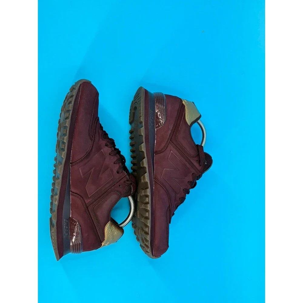 New Balance 574 Women’s 11 Super Nova Red Burgundy Gold WL574MTB